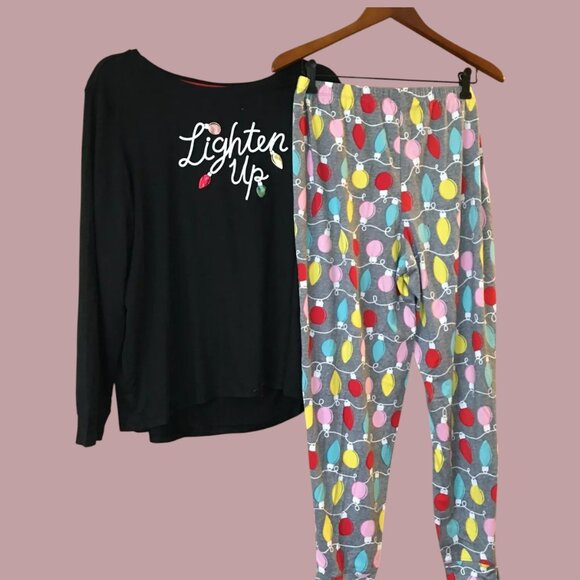 Secret Treasures Women’s Holiday Lighten Up Pajama Set Christmas Size M - Picture 4 of 5